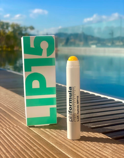 L.I.P. hydrate SPF 15